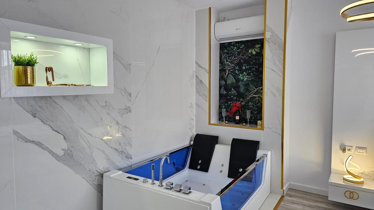 Bed and Breakfast Colt De Rai Resita Exterior foto